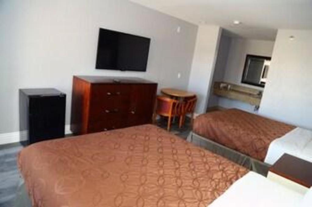 Grand Park Inn Baldwin Park Eksteriør billede