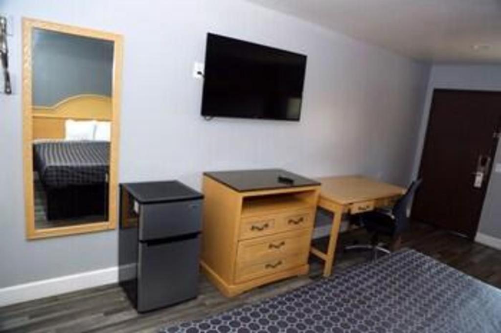 Grand Park Inn Baldwin Park Eksteriør billede