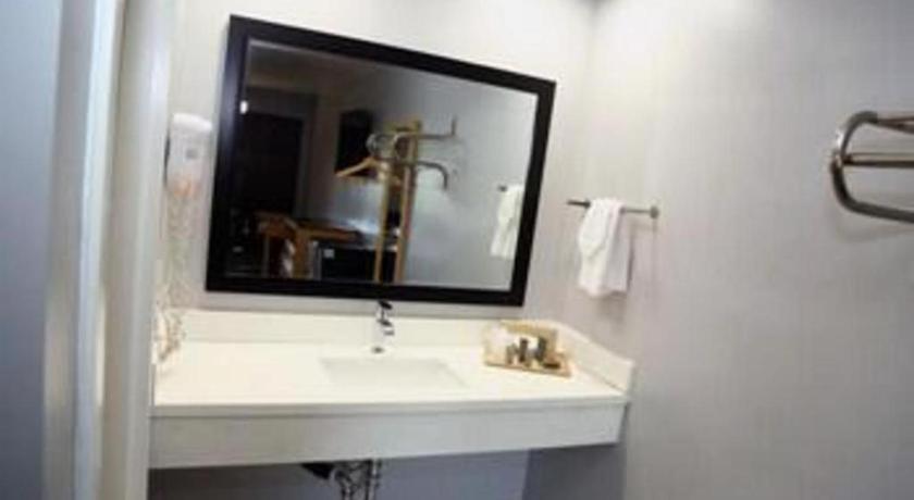Grand Park Inn Baldwin Park Eksteriør billede