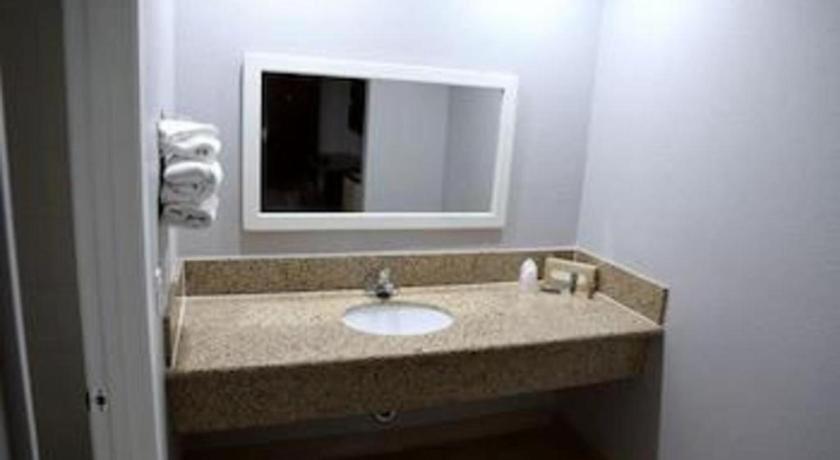 Grand Park Inn Baldwin Park Eksteriør billede